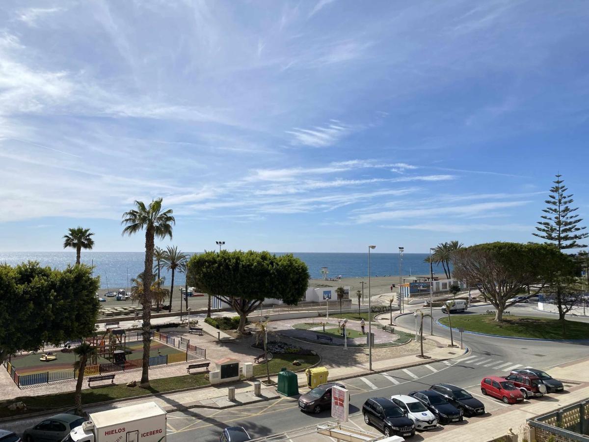 Apartamento 2 Habitaciones Frontal Al Mar 3 Torre Del Mar Exteriér fotografie